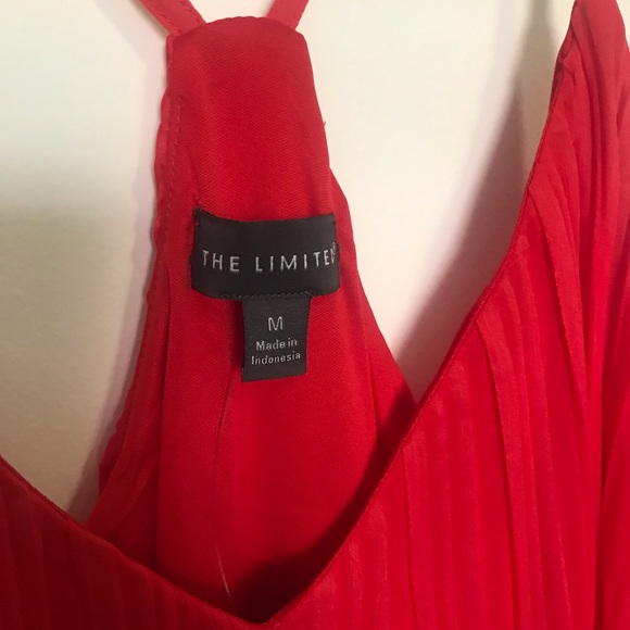 The Limited Red v-neck spaghetti strap tank top - Picture 2 of 4
